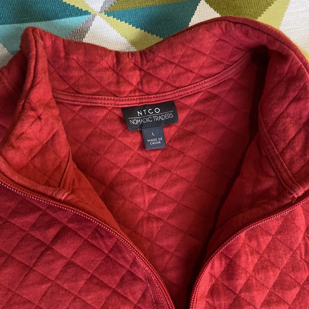 Cute vest!! - Picture 3 of 5